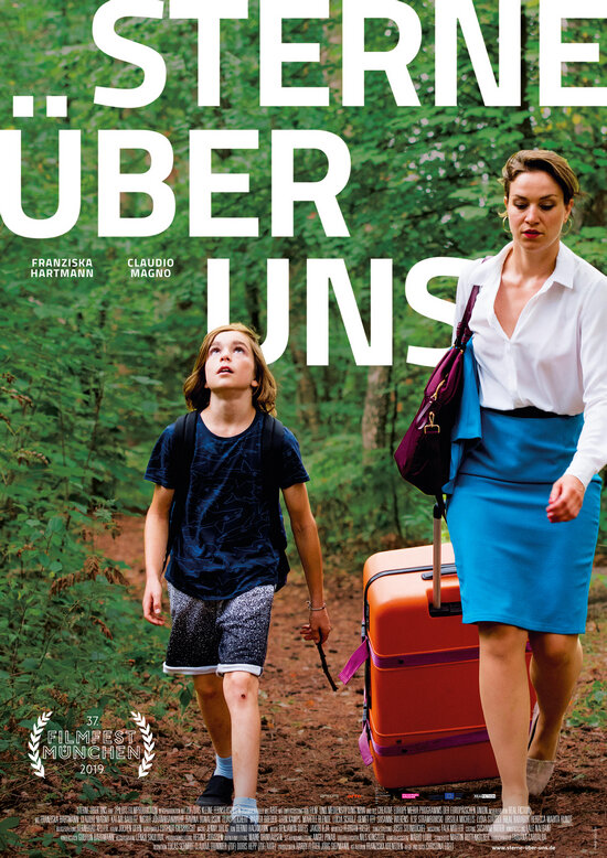 Die Sterne über uns (2019) постер