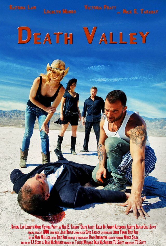 Долина смерти (2015) постер